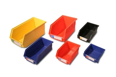 Väggmonterade Pegboard Plastbehållare